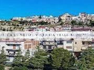 Appartamento in vendita a Rocca Di Neto