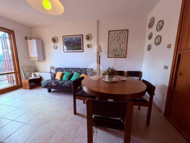 Appartamento in vendita a Rocca di Cambio AQ