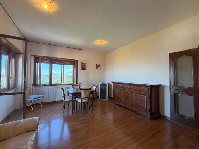 Appartamento in vendita a Rocca di Papa RM