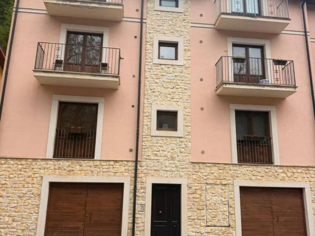 Appartamento in vendita a Rocca Pia AQ