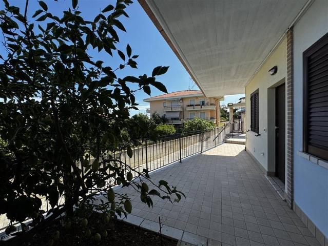 Appartamento in vendita a Rocca San Giovanni CH