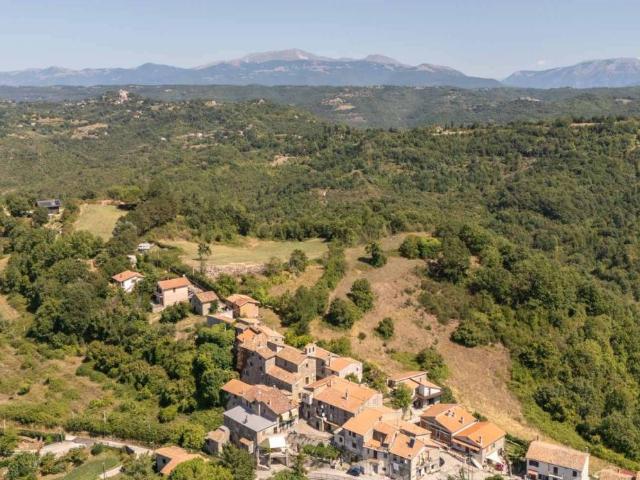 Appartamento in vendita a Rocca Sinibalda RI