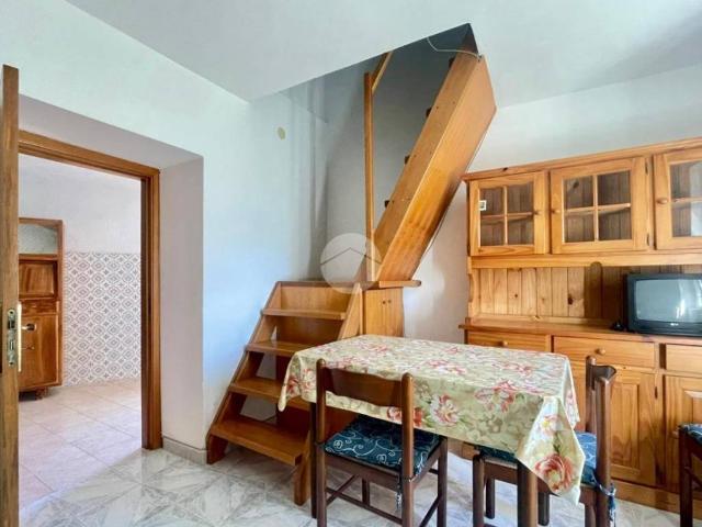 Appartamento in vendita a Roccagloriosa SA