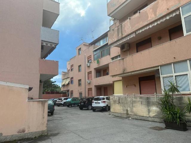Appartamento in vendita a Roccalumera ME