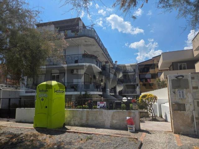 Appartamento in vendita a Roccalumera ME