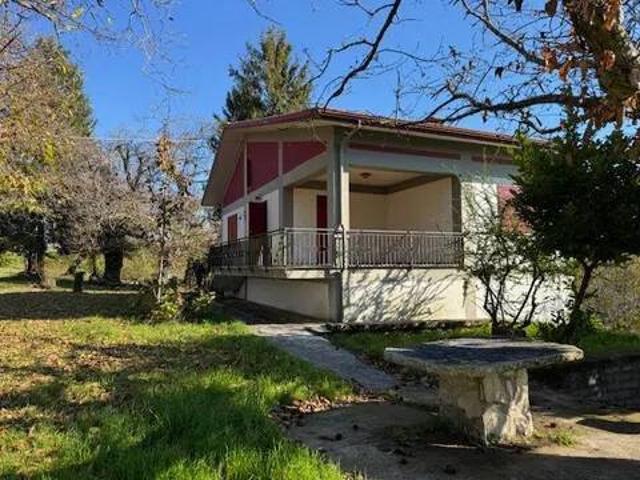 Appartamento in vendita a Roccamonfina CE