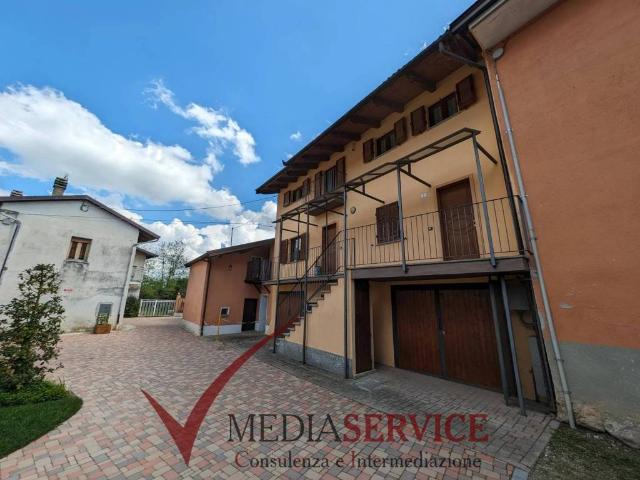 Appartamento in vendita a Roccasparvera CN