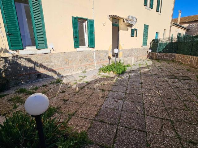Appartamento in vendita a Roccastrada GR
