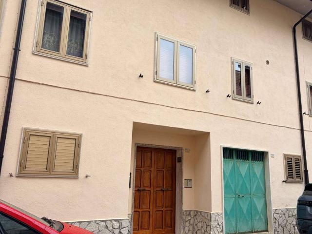 Appartamento in vendita a Roccaraso AQ