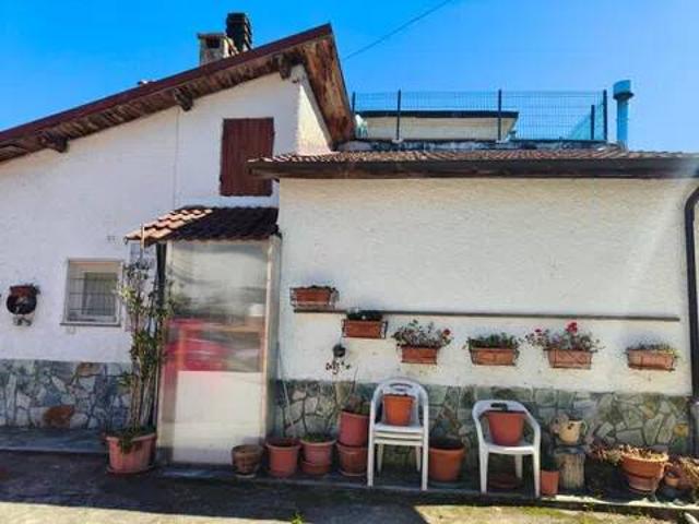 Appartamento in vendita a Roccavignale SV