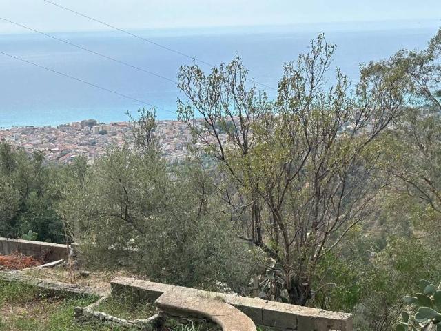 Appartamento in vendita a Roccella Ionica RC