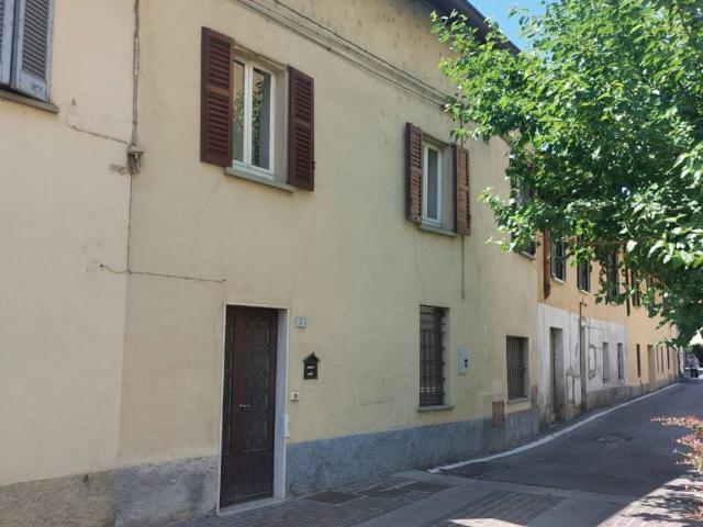 Appartamento in vendita a Robbiate LC