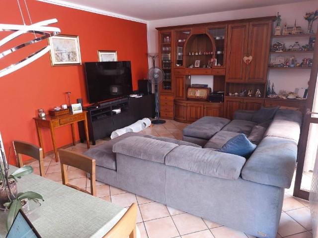 Appartamento in vendita a Robbiate LC