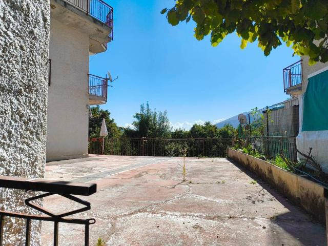 Appartamento in vendita a Roburent CN