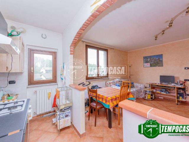 Appartamento in vendita a Rognano PV
