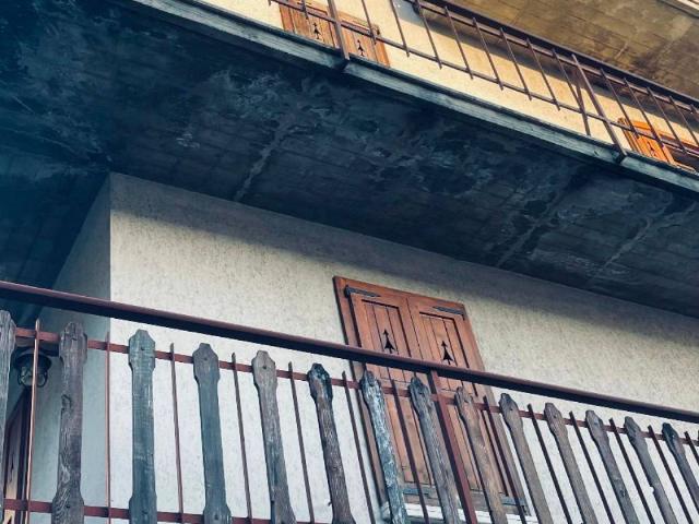 Appartamento in vendita a Rogno BG