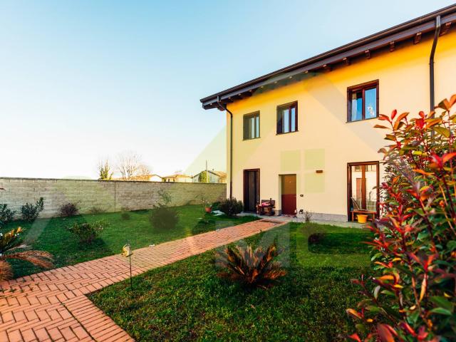 Appartamento in vendita a Rodano