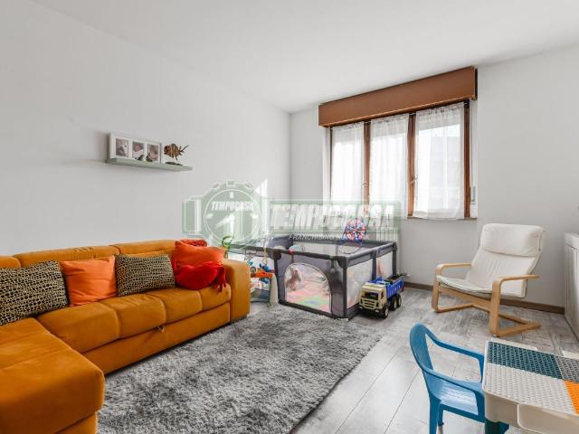 Appartamento in vendita a Rodano