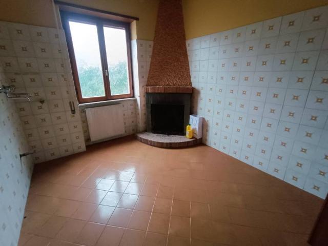Appartamento in vendita a Roiate RM