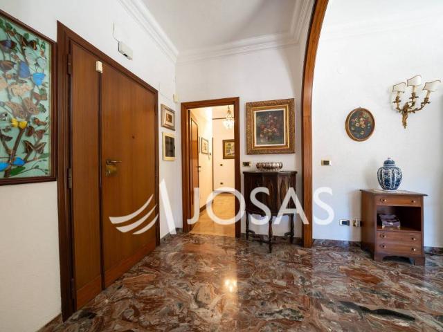 Appartamento in vendita a Roma, Ostia Levante