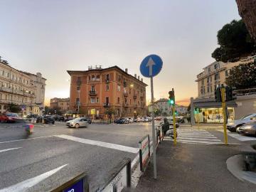 APPARTAMENTO in VENDITA a ROMA PARIOLI di 3 vani