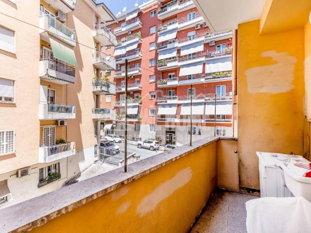 Appartamento in vendita a Roma RM