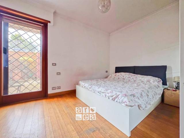 Appartamento in vendita a Roma RM