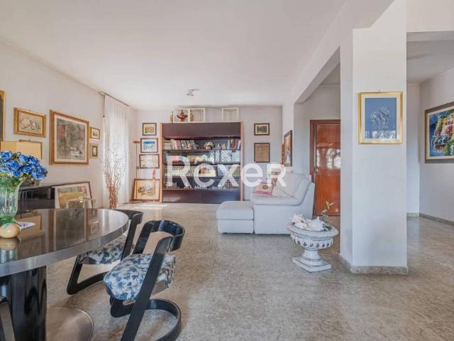 Appartamento in vendita a Roma RM