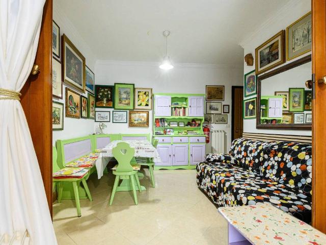 Appartamento in vendita a Roma RM