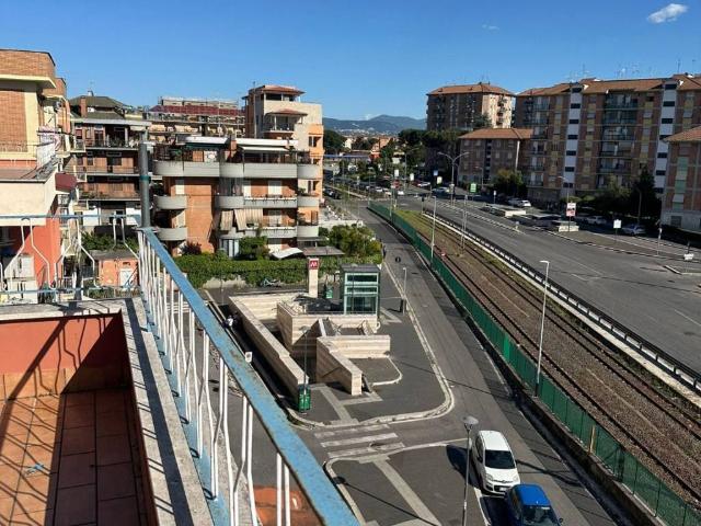 Appartamento in vendita a Roma RM