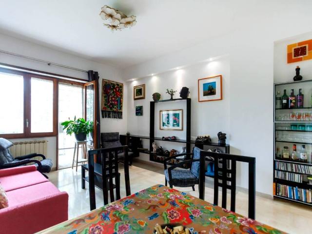 Appartamento in vendita a Roma RM
