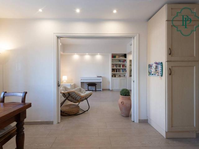 Appartamento in vendita a Roma RM