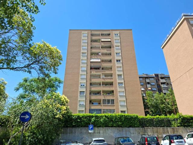 Appartamento in vendita a Roma RM