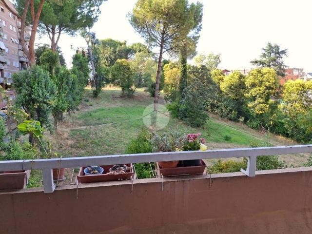 Appartamento in vendita a Roma RM