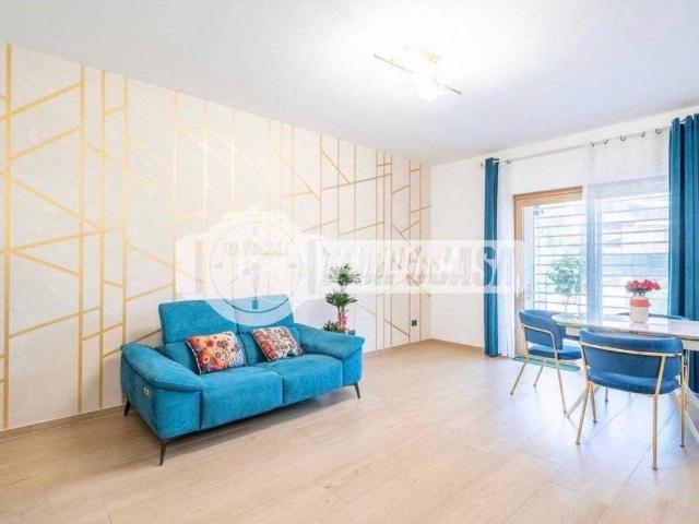 Appartamento in vendita a Roma RM