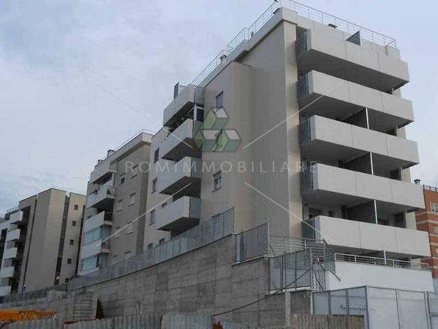 Appartamento in vendita a Roma RM