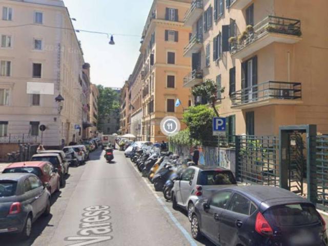 Appartamento in vendita a Roma RM