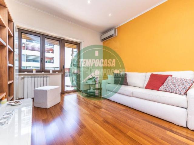 Appartamento in vendita a Roma RM