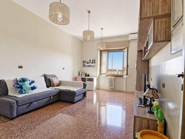 Appartamento in vendita a Roma RM