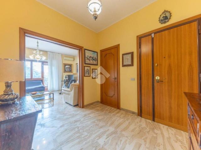 Appartamento in vendita a Roma RM