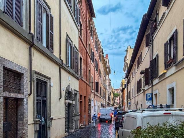 Appartamento in vendita a Roma RM