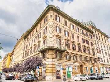 Appartamento in vendita a Roma RM