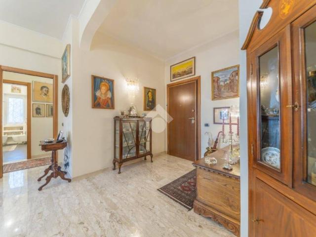 Appartamento in vendita a Roma RM
