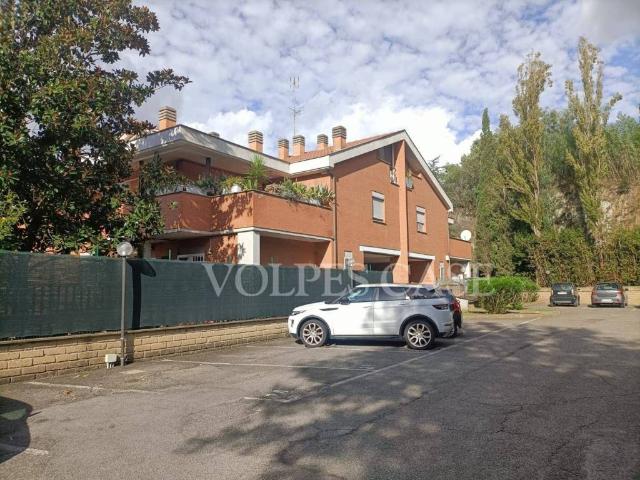 Appartamento in vendita a Roma RM