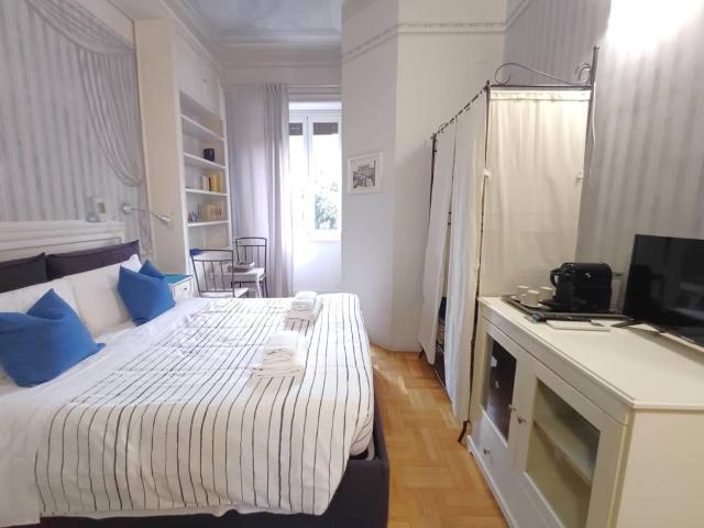 Appartamento in vendita a Roma RM