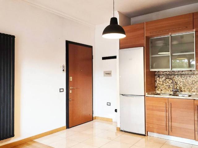Appartamento in vendita a Roma RM