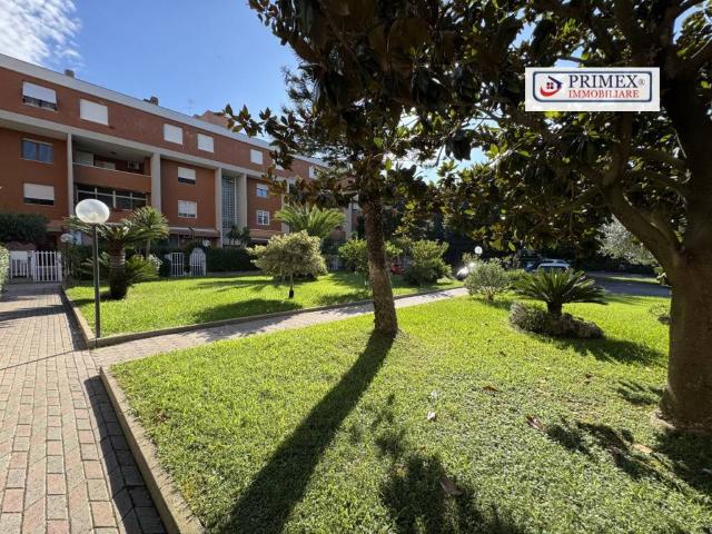 Appartamento in vendita a Roma RM
