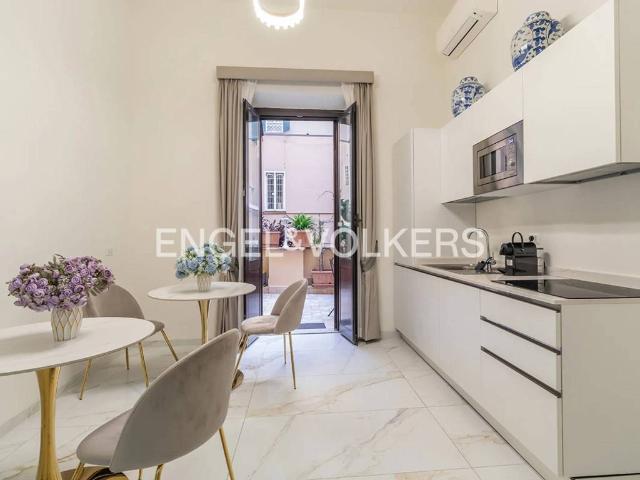 Appartamento in vendita a Roma RM