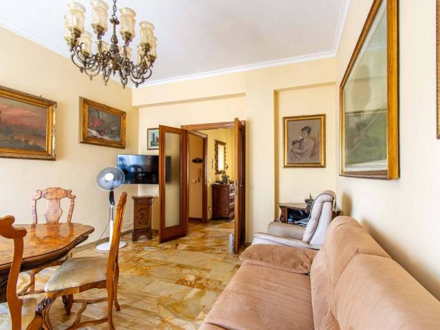 Appartamento in vendita a Roma RM