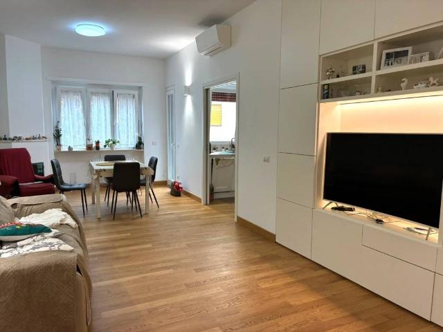 Appartamento in vendita a Roma RM